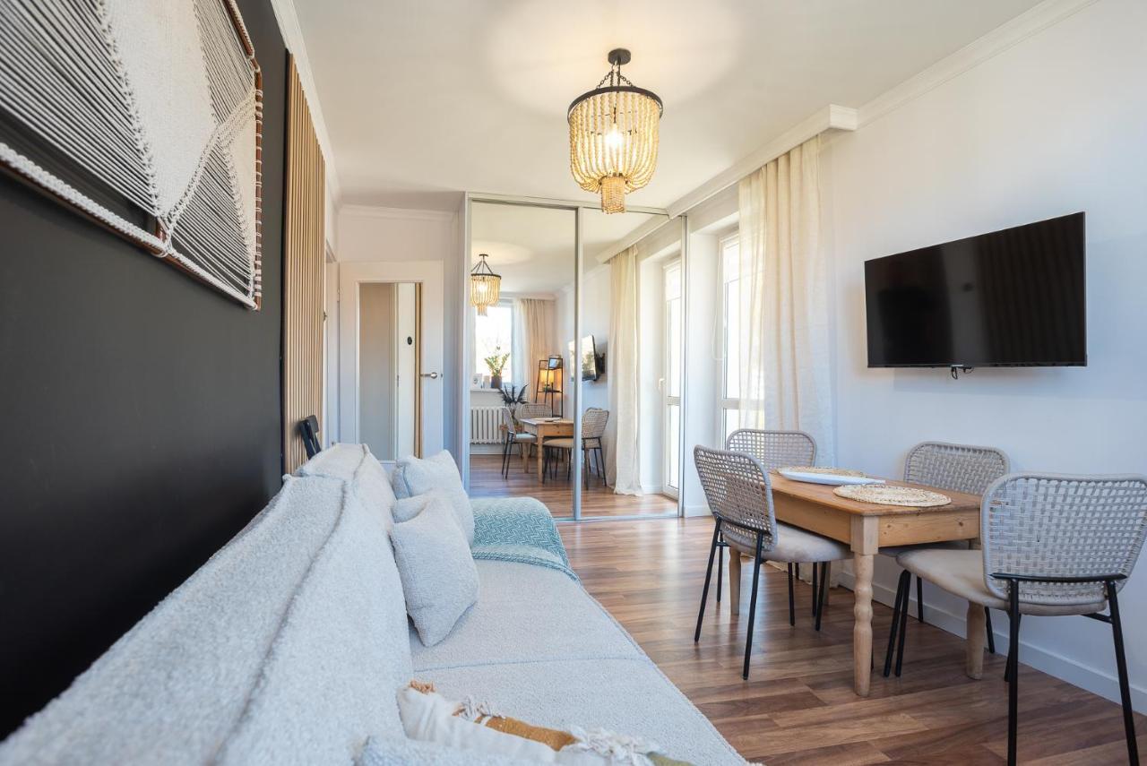 Apartment Bohema - Przytulne Mieszkanie Blisko Centrum Z Parkingiem